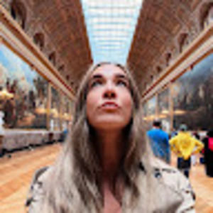 Meet your Posher, Ana